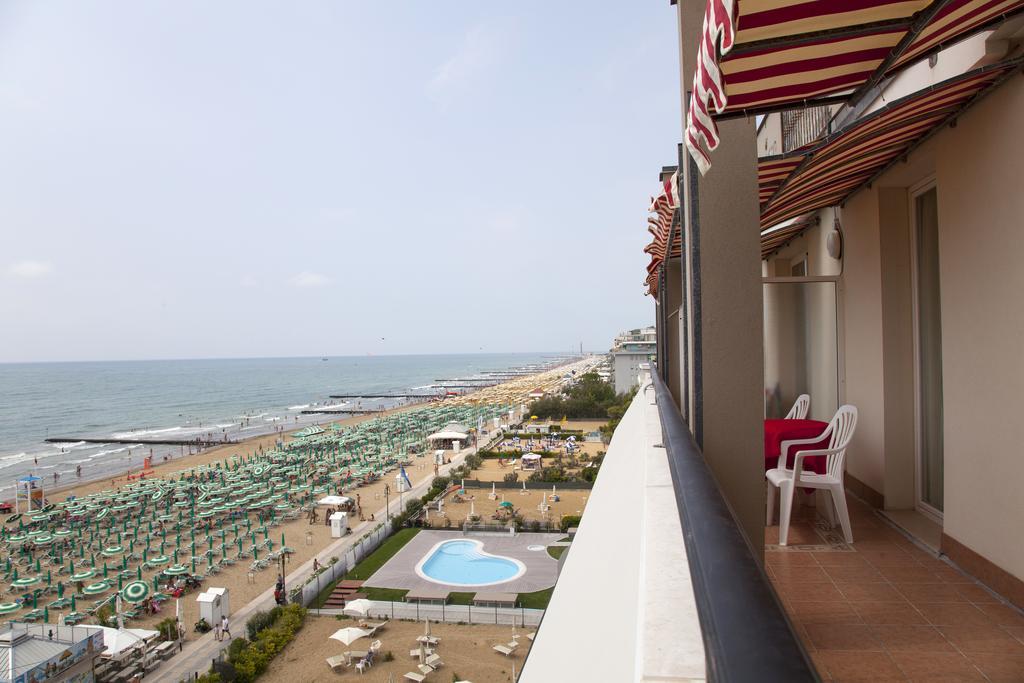 Hotel Elpiro Lido di Jesolo Ngoại thất bức ảnh